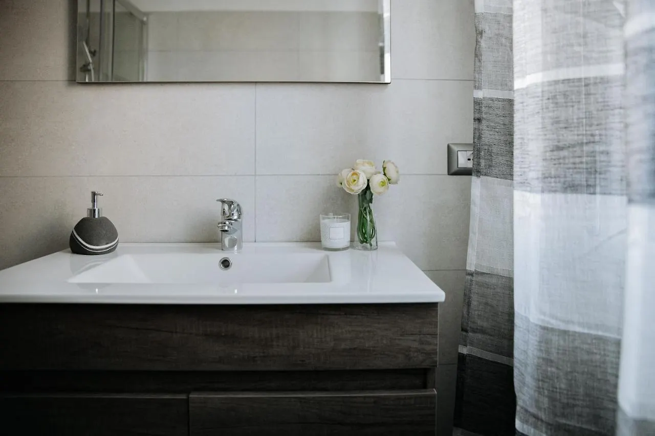 Altrentatre Bed & Breakfast Voghera